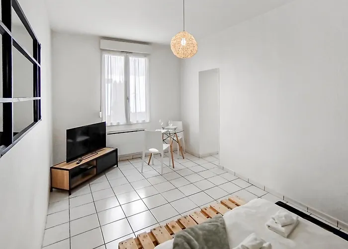 Apartment Le Petit Stanislas I, Calme & Original *